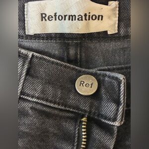 REFORMATION | Liza High Straight Jean | Black Wash | Sustainable Denim